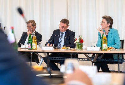 Industriepolitischer Impuls zur Stärkung der Industrie in Deutschland und Nordrhein-Westfalen beschlossen