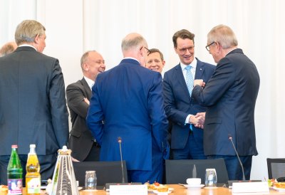 Industriepolitischer Impuls zur Stärkung der Industrie in Deutschland und Nordrhein-Westfalen beschlossen