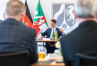 Industriepolitischer Impuls zur Stärkung der Industrie in Deutschland und Nordrhein-Westfalen beschlossen