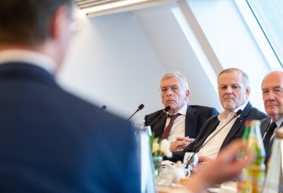 Industriepolitischer Impuls zur Stärkung der Industrie in Deutschland und Nordrhein-Westfalen beschlossen