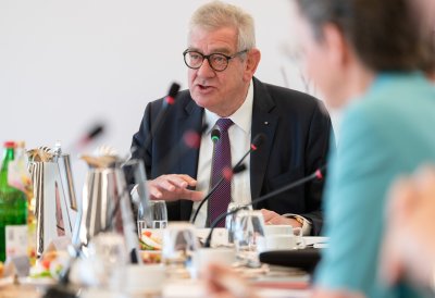 Arndt G. Kirchhoff, Präsident der Landesvereinigung der Unternehmensverbände Nordrhein-Westfalen e.V im Gespräch