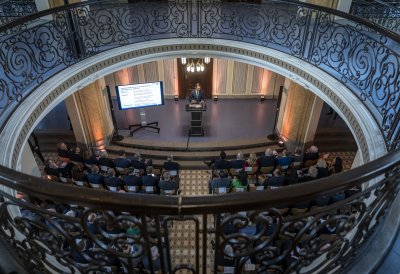 Rede des Ministerpräsidenten, Ansicht von oberer Etage