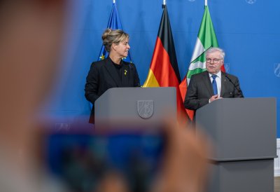 Ehemaliger ESA-Astronaut Prof. Dr. Reinhold Ewald wird Raumfahrtbotschafter des Landes Nordrhein-Westfalen