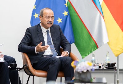 Ministerpräsident Wüst empfängt den Premierminister der Republik Usbekistan Abdulla Aripov
