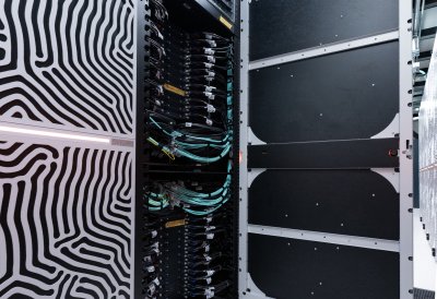 Der schnellste Computer Europas steht in Nordrhein-Westfalen: Bundeskanzler Merz und Ministerpräsident Wüst weihen Supercomputer in Jülich ein