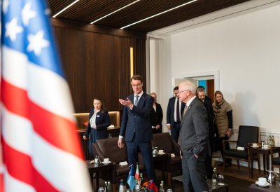 Ministerpräsident Wüst empfängt den Gouverneur von Minnesota Tim Walz