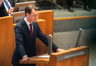 Nordrhein-Westfalen weiter auf klarem Kurs: Haushalt setzt Schwerpunkte auf Bildung, Sicherheit, starke Kommunen und Zukunftsinvestitionen