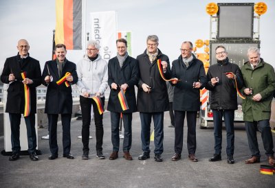 Vorzeitige Wiedereröffnung der A45-Talbrücke Rahmede setzt bundesweites Signal