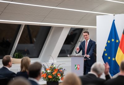 Ministerpräsident Hendrik Wüst während seiner Rede