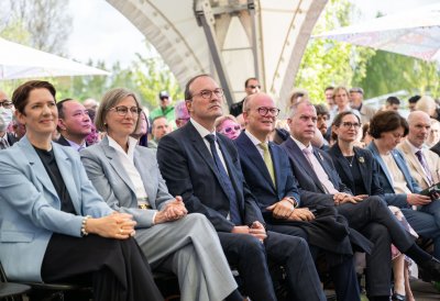 Ministerpräsident Wüst eröffnet Landesgartenschau Neuss