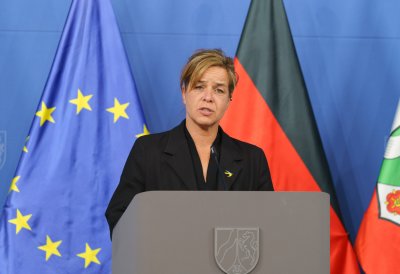 Ministerin Neubaur während ihrer Rede