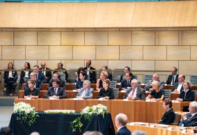 Fünf Jahre nach der Hochwasserkatastrophe: Gemeinsames Gedenken von Landtag und Landesregierung im Beisein von Bundespräsident Steinmeier 