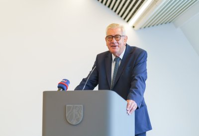 Pressekonferenzsituation