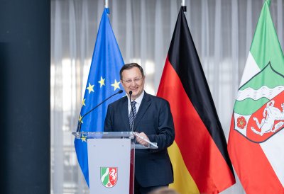 65 Jahre Anwerbeabkommen: Ministerpräsident Wüst dankt Gastarbeitern und würdigt Leistung und gemeinsame Geschichte türkeistämmiger Menschen für Nordrhein-Westfalen