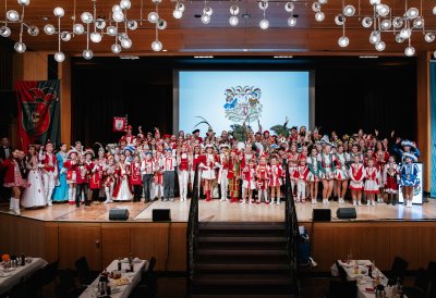 Gruppenfoto auf der Bühne