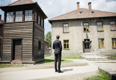 Erinnerung bewahren, Antisemitismus entschlossen bekämpfen: Ministerpräsident Wüst besucht Auschwitz-Birkenau