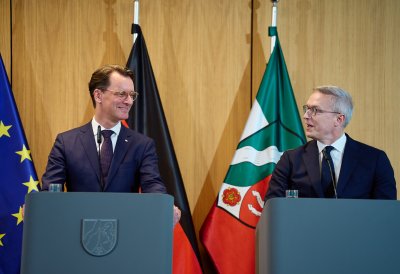 Landesregierung beschließt weitere Entlastungen zur Modernisierung des Staates