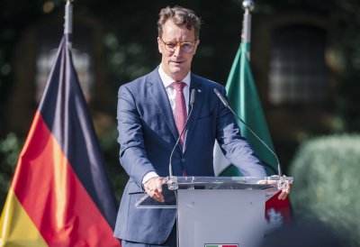 Ministerpräsident Hendrik Wüst empfängt Konsularisches Korps beim Sommerempfang in Warendorf