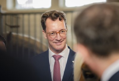 Ministerpräsident Hendrik Wüst empfängt Konsularisches Korps beim Sommerempfang in Warendorf