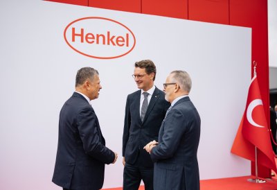 Ministerpräsident Wüst besucht gemeinsam mit dem Henkel-CEO Carsten Knobel das Henkel-Werk in Elmadağ bei Ankara