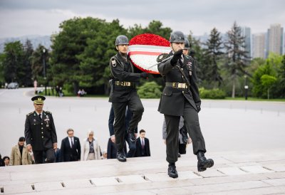 Kranzniederlegung am Atatürk-Mausoleum Anıtkabir