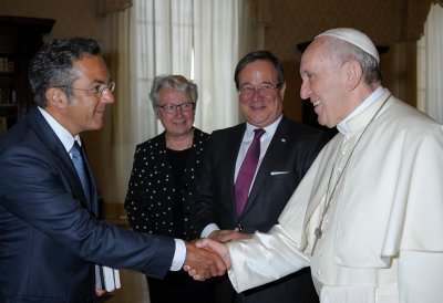 Ministerpräsident Armin Laschet trifft Papst Franziskus