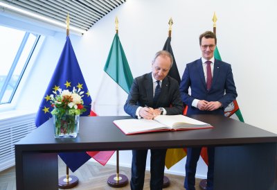 Ministerpräsident Hendrik Wüst trifft den italienischen Botschafter  Armando Varricchio