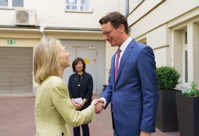 Ministerpräsident Hendrik Wüst empfängt die neue Botschafterin der USA Amy Gutmann