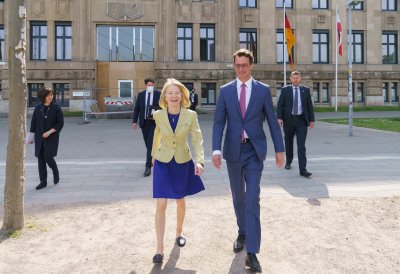 Ministerpräsident Hendrik Wüst empfängt die neue Botschafterin der USA Amy Gutmann