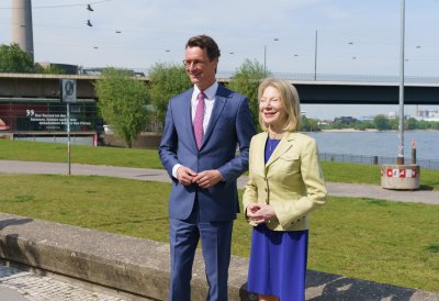 Ministerpräsident Hendrik Wüst empfängt die neue Botschafterin der USA Amy Gutmann