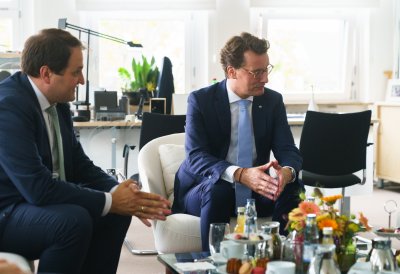 Ministerpräsident Hendrik Wüst empfängt den Marschall der polnischen Woiwodschaft Schlesien