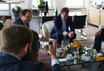 Ministerpräsident Hendrik Wüst empfängt den Marschall der polnischen Woiwodschaft Schlesien