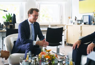 Ministerpräsident Hendrik Wüst empfängt den Marschall der polnischen Woiwodschaft Schlesien