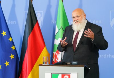 Presse-Briefing zur aktuellen Lage und zu weiteren Maßnahmen der Landesregierung im Zusammenhang mit der Corona-Pandemie