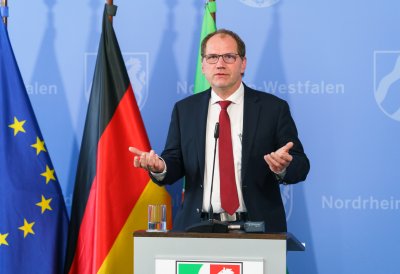 Presse-Briefing zur aktuellen Lage und zu weiteren Maßnahmen der Landesregierung im Zusammenhang mit der Corona-Pandemie