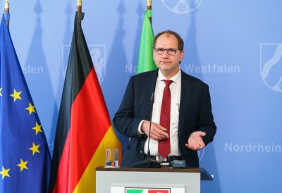 Presse-Briefing zur aktuellen Lage und zu weiteren Maßnahmen der Landesregierung im Zusammenhang mit der Corona-Pandemie