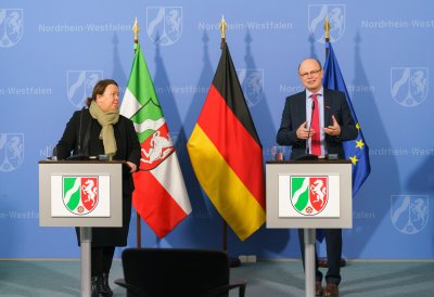 Presse-Briefing zur aktuellen Lage und zu weiteren Maßnahmen der Landesregierung im Zusammenhang mit der Corona-Pandemie