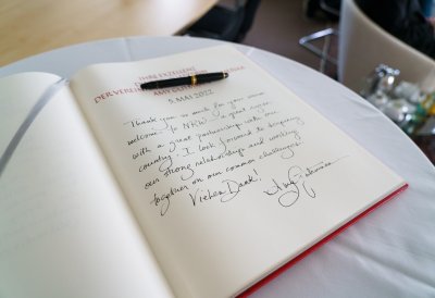 Ministerpräsident Hendrik Wüst empfängt die neue Botschafterin der USA Amy Gutmann