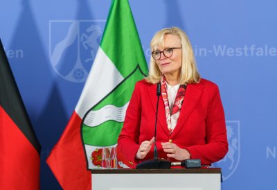 Presse-Briefing zur aktuellen Lage und zu weiteren Maßnahmen der Landesregierung im Zusammenhang mit der Corona-Pandemie