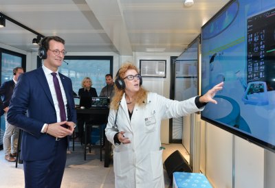 Ministerpräsident Hendrik Wüst nimmt an den Feierlichkeiten zum Tag der Deutschen Einheit in Erfurt teil