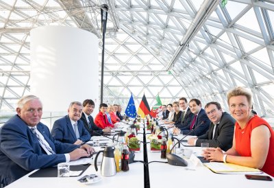 Erste Kabinettsitzung