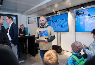 Ministerpräsident Hendrik Wüst nimmt an den Feierlichkeiten zum Tag der Deutschen Einheit in Erfurt teil