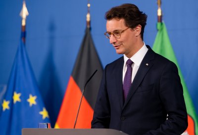 Ministerpräsident Wüst händigt engagierten Bürgern den Bundesverdienstorden aus