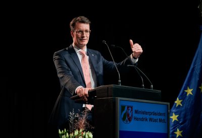Ministerpräsident Hendrik Wüst dankt Arbeitnehmerinnen und Arbeitnehmern