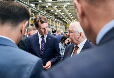 Ministerpräsident Hendrik Wüst und Bundespräsident Frank-Walter Steinmeier besuchen Siemens Energy in Mülheim an der Ruhr