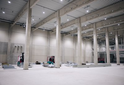 Ministerpräsident Hendrik Wüst übergibt erstes Gebäude der Forschungsfertigung Batteriezelle in Münster