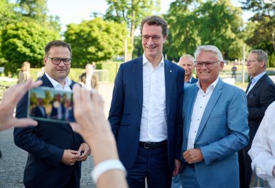Ministerpräsident Wüst lädt zum Sommerkonzert in den Kurpark Bad Oeynhausen ein