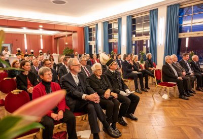 Ministerpräsident Wüst händigt engagierten Bürgerinnen und Bürgern den Bundesverdienstorden aus
