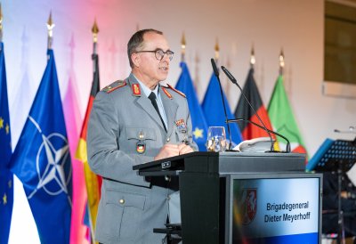 Ministerpräsident Hendrik Wüst ehrt Soldatinnen und Soldaten der Bundeswehr und befreundeter Streitkräfte