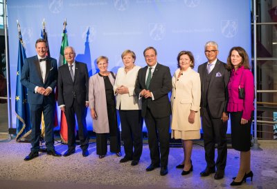 Ministerpräsident Armin Laschet verleiht den Staatspreis 2019 an Prof. Klaus Töpfer